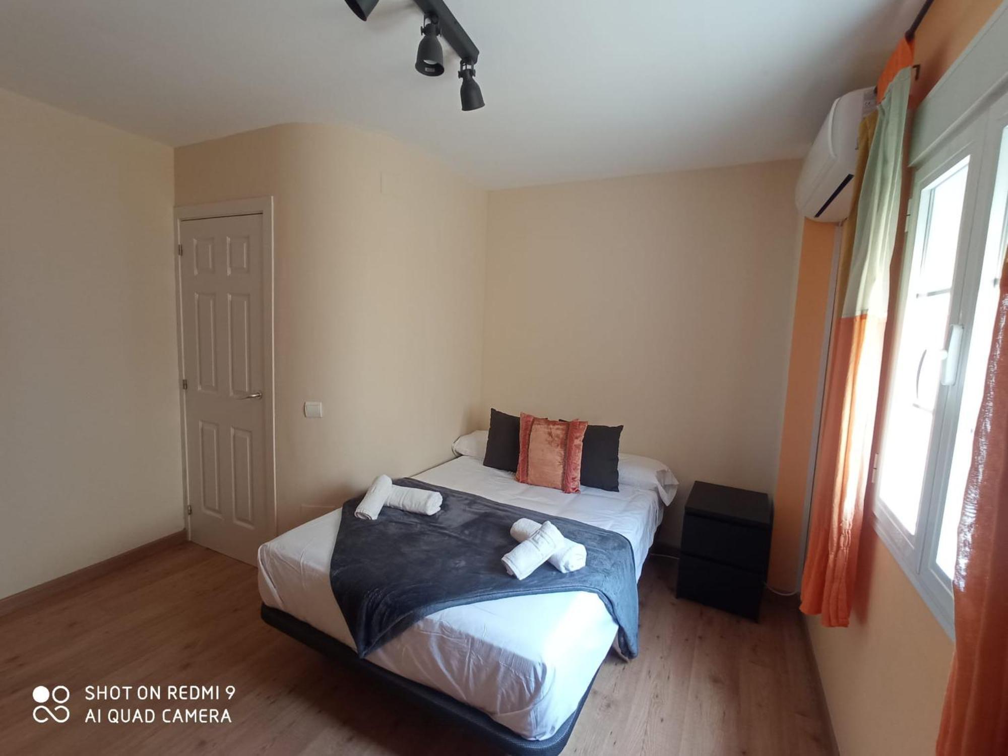 Duplex En Centro De Malaga, Calle Nuno Gomez Appartamento *