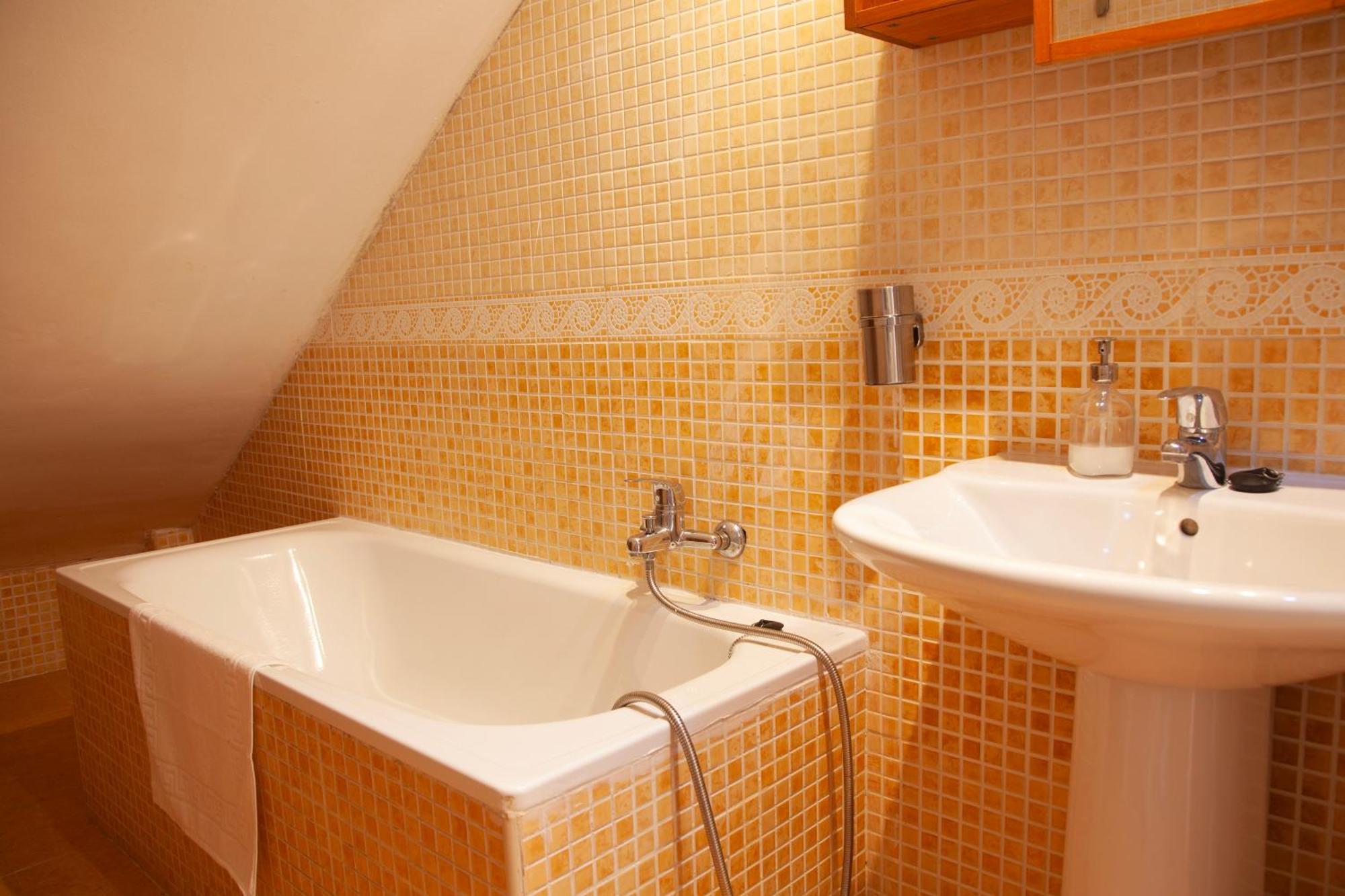 Duplex En Centro De Malaga, Calle Nuno Gomez Appartamento *