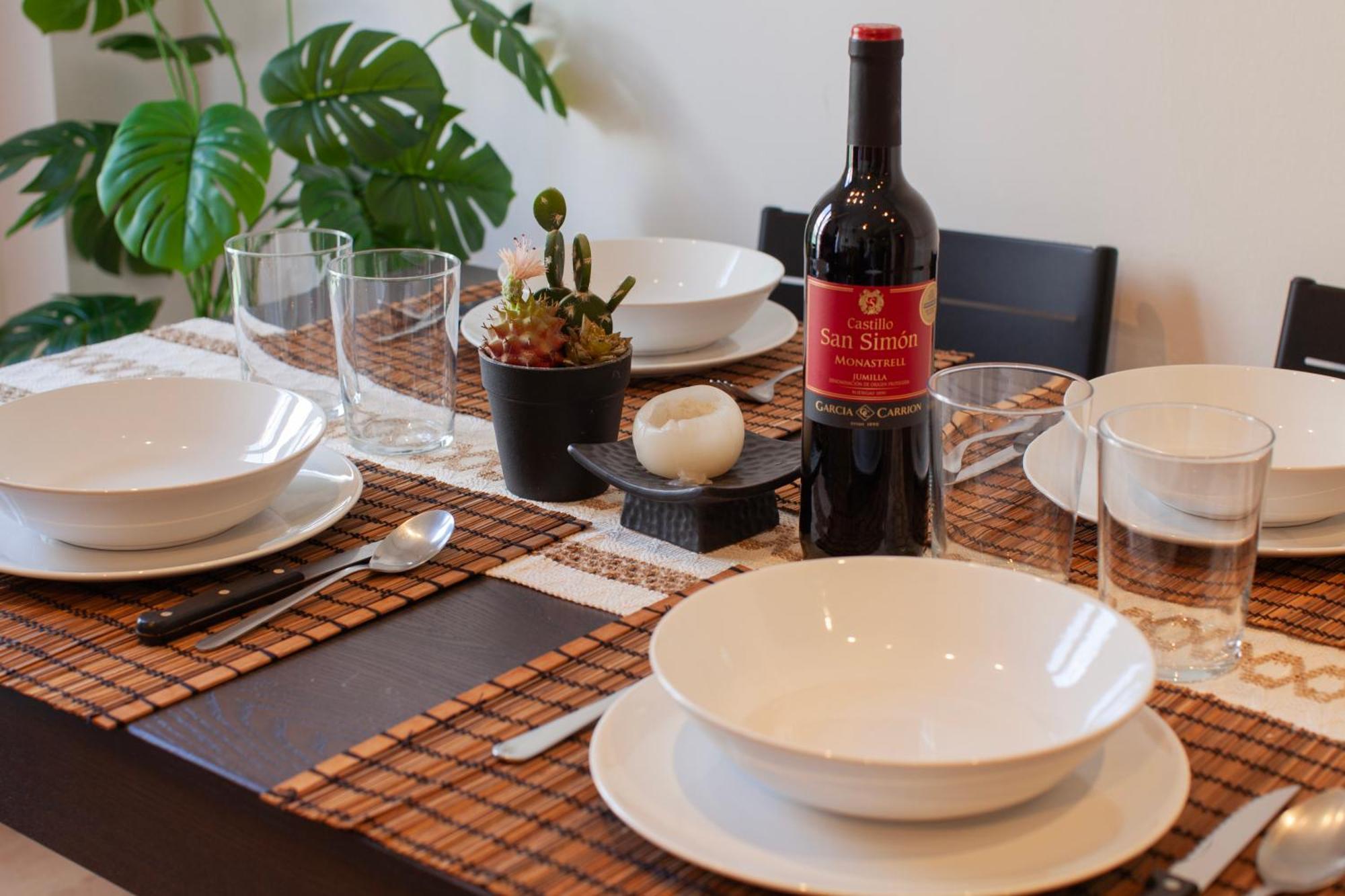 Duplex En Centro De Malaga, Calle Nuno Gomez Appartamento *